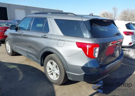 2023 Ford Explorer Xlt z USA, uszkodzony, nr VIN 1FMSK8DH4PGB20382